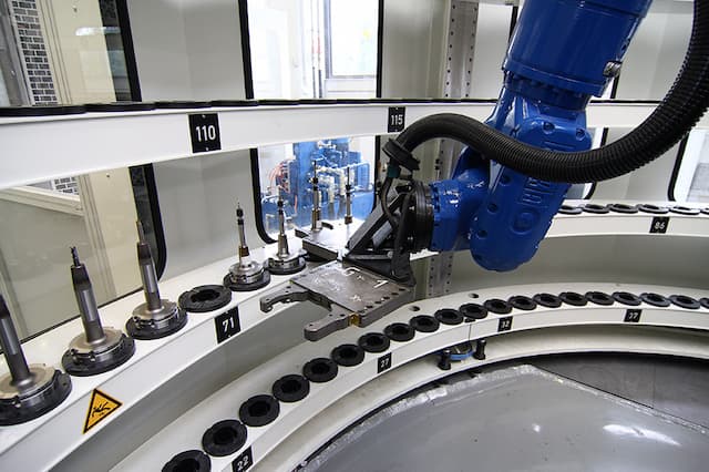 Centros de mecanizado para piezas pesadas o complejas 28